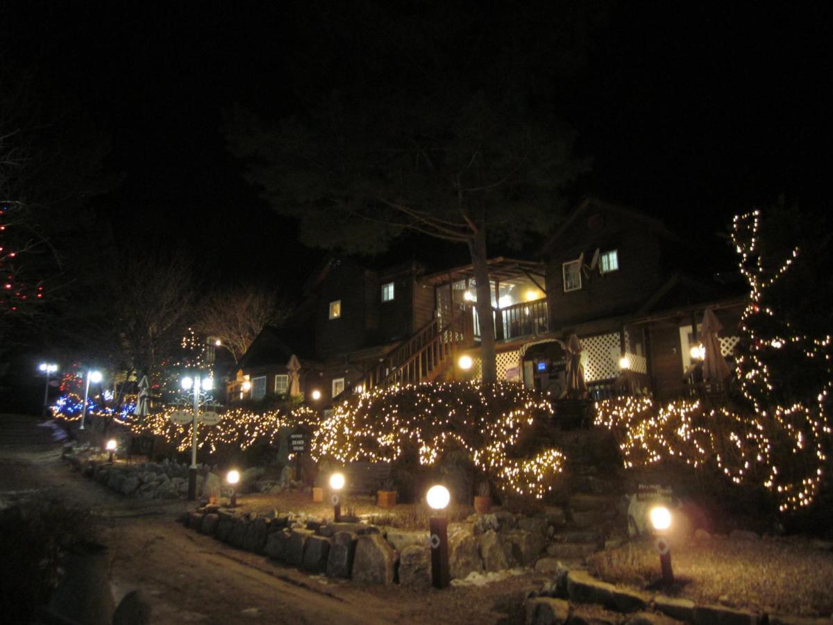 Mayfair Deneb Pension Pyeongchang Buitenkant foto